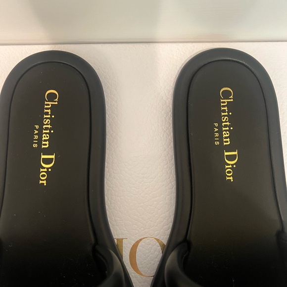 Dior every D slide - Picture 4 of 9